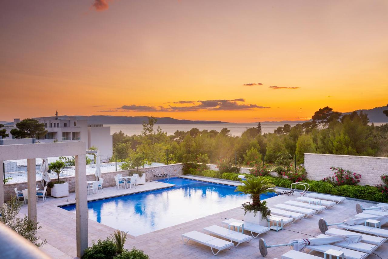 Poseidon Mobile Home Resort Makarska Bagian luar foto