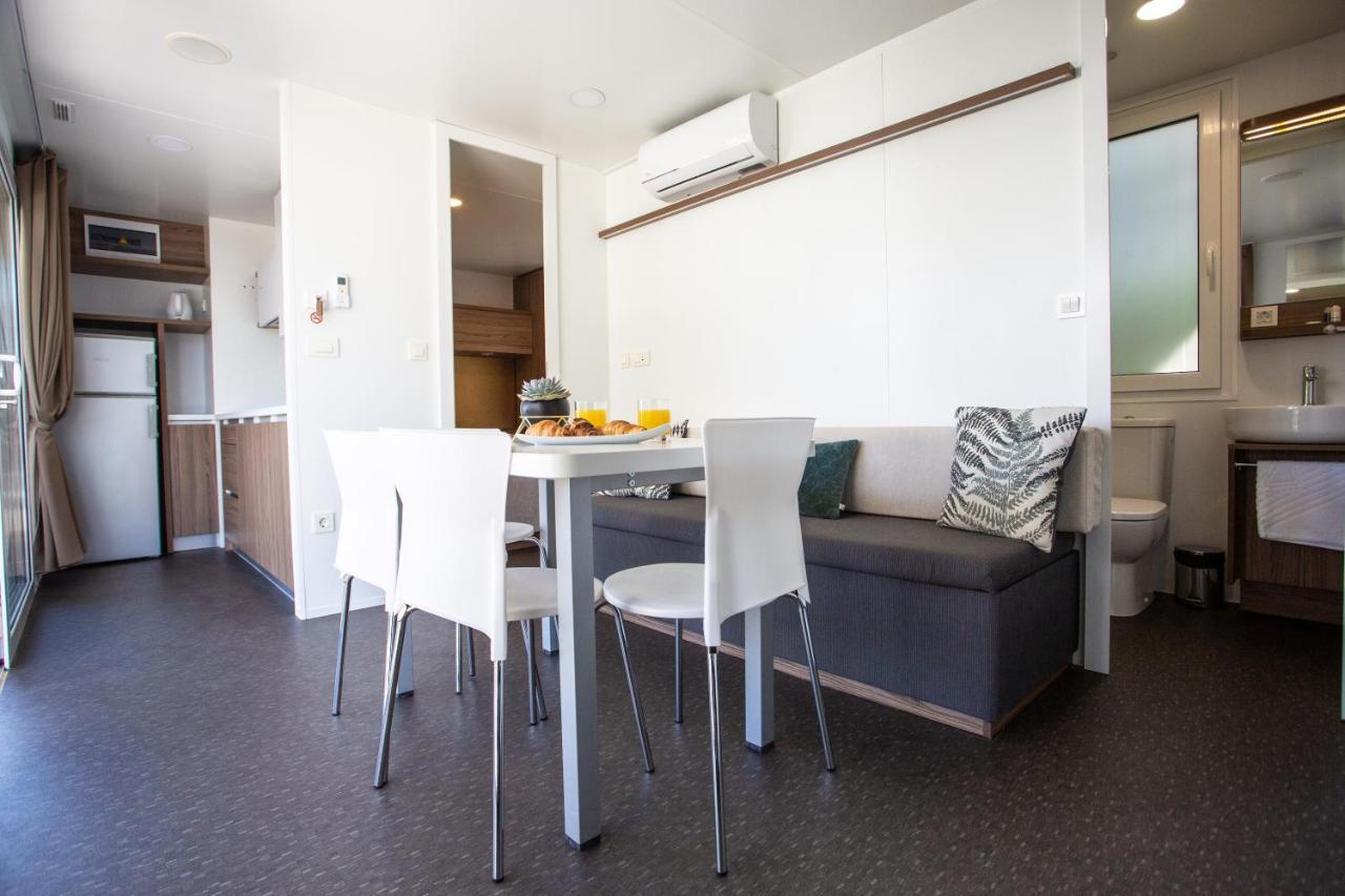 Poseidon Mobile Home Resort Makarska Bagian luar foto