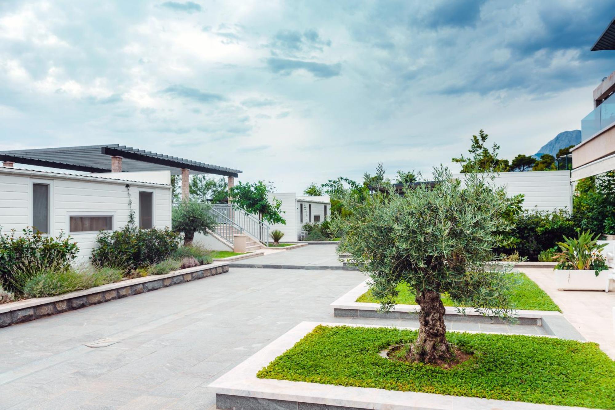 Poseidon Mobile Home Resort Makarska Bagian luar foto