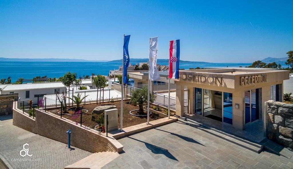 Poseidon Mobile Home Resort Makarska Bagian luar foto